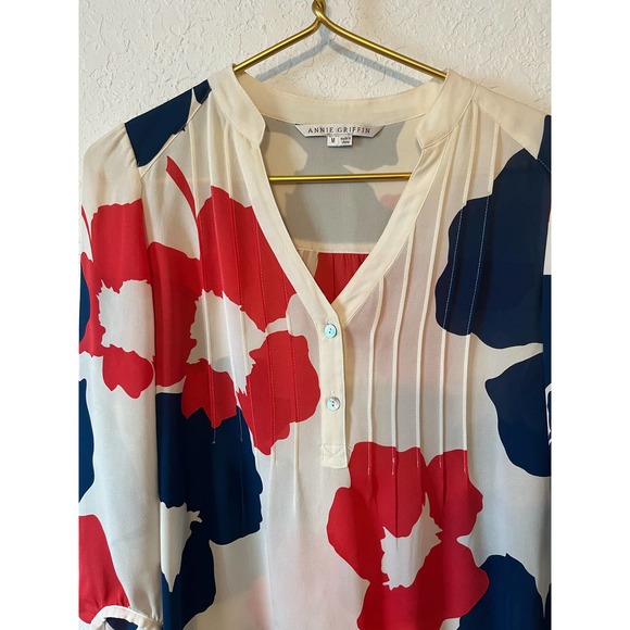 Annie Griffin Size Med blouse - Picture 2 of 3